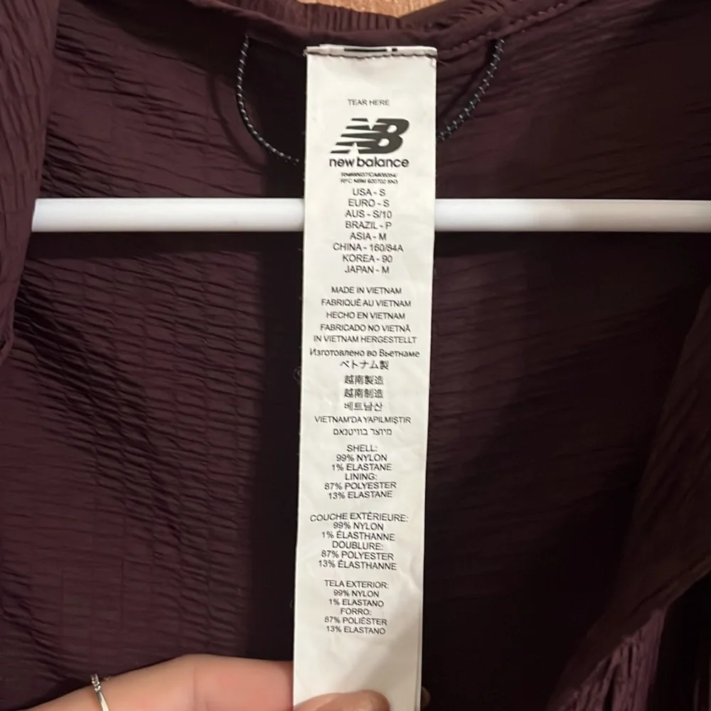 Waterproof jacket - Picture 4 of 4